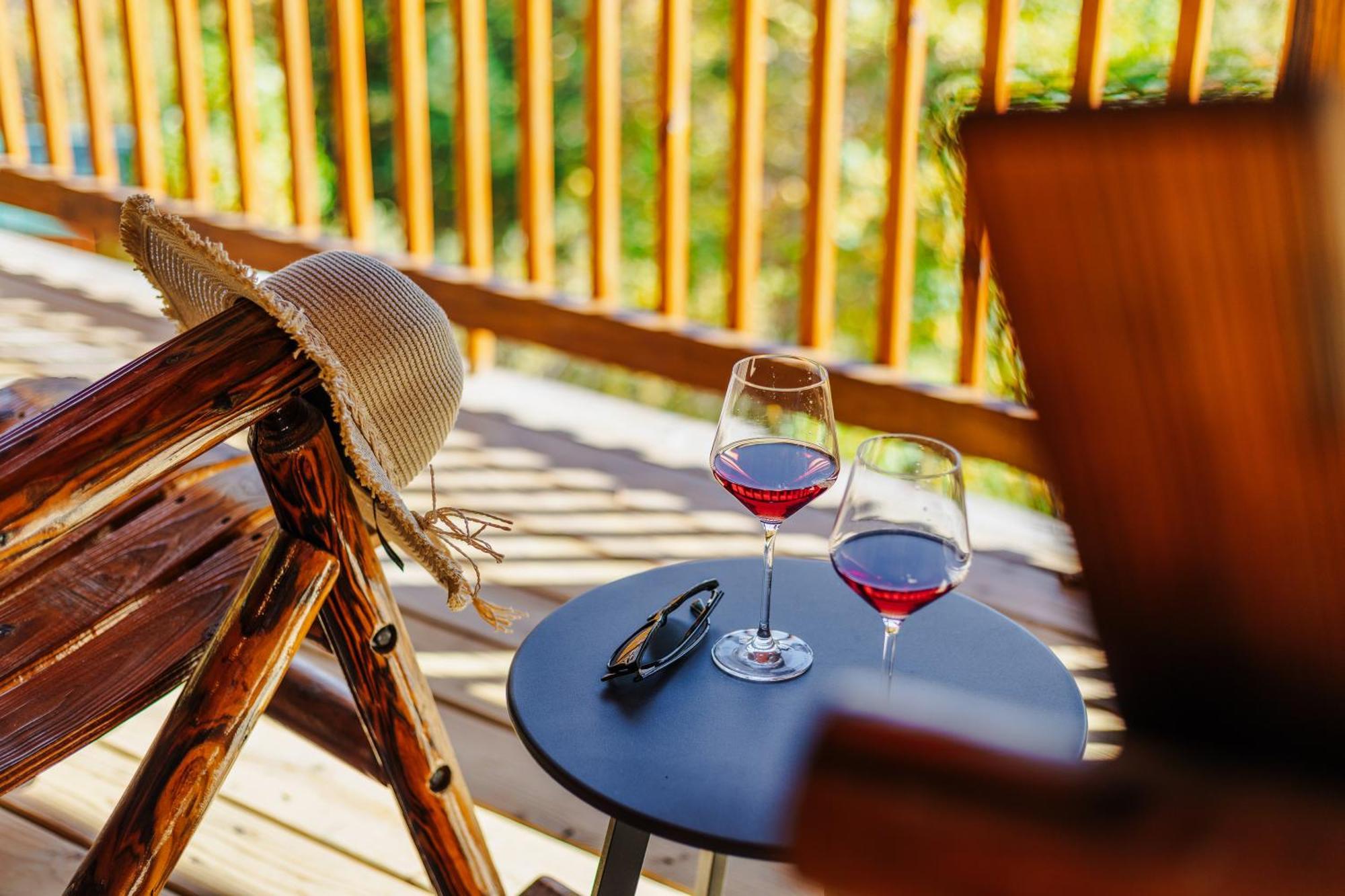Sojourn Lodging Sevierville Bagian luar foto