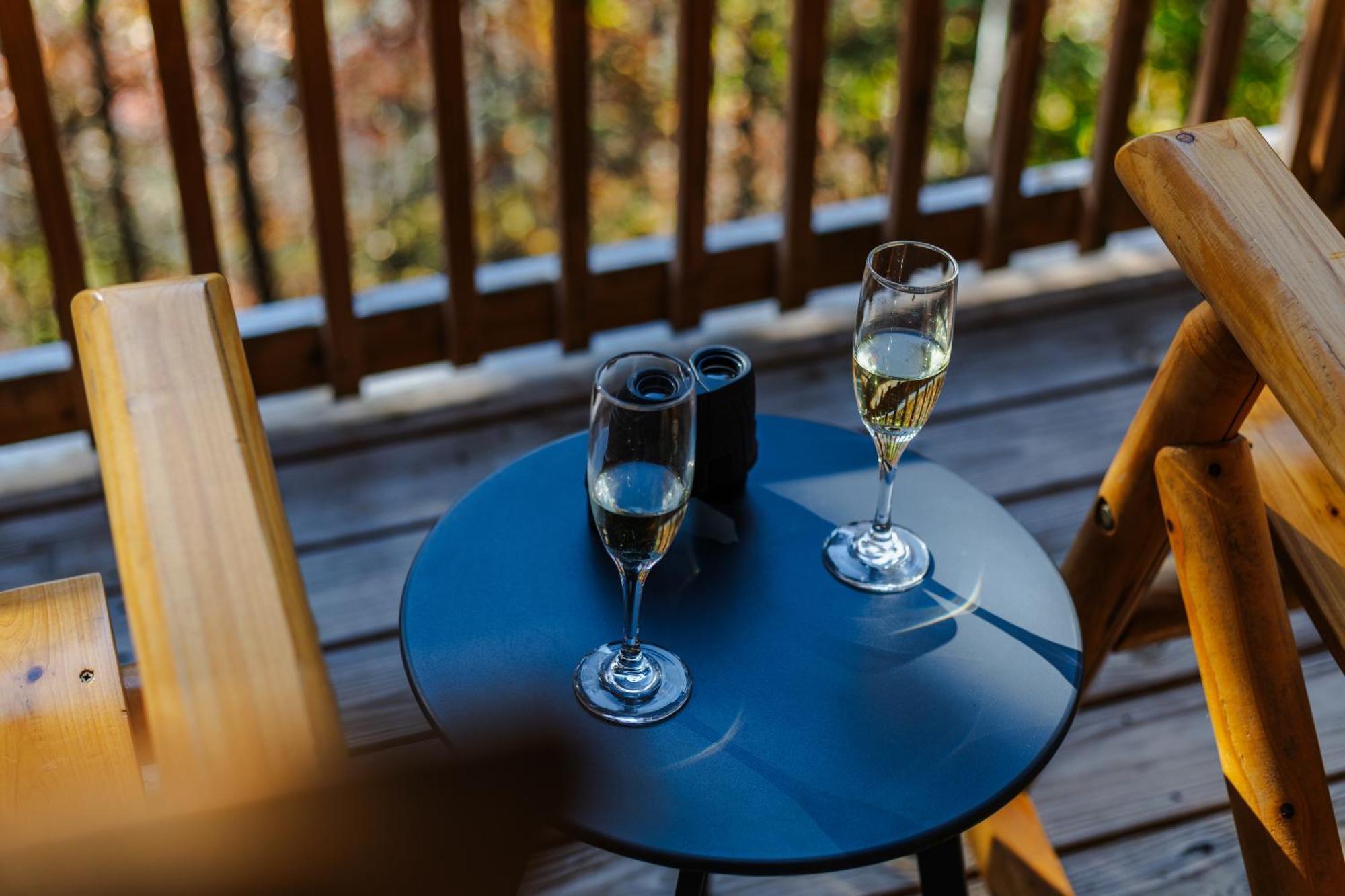 Sojourn Lodging Sevierville Bagian luar foto