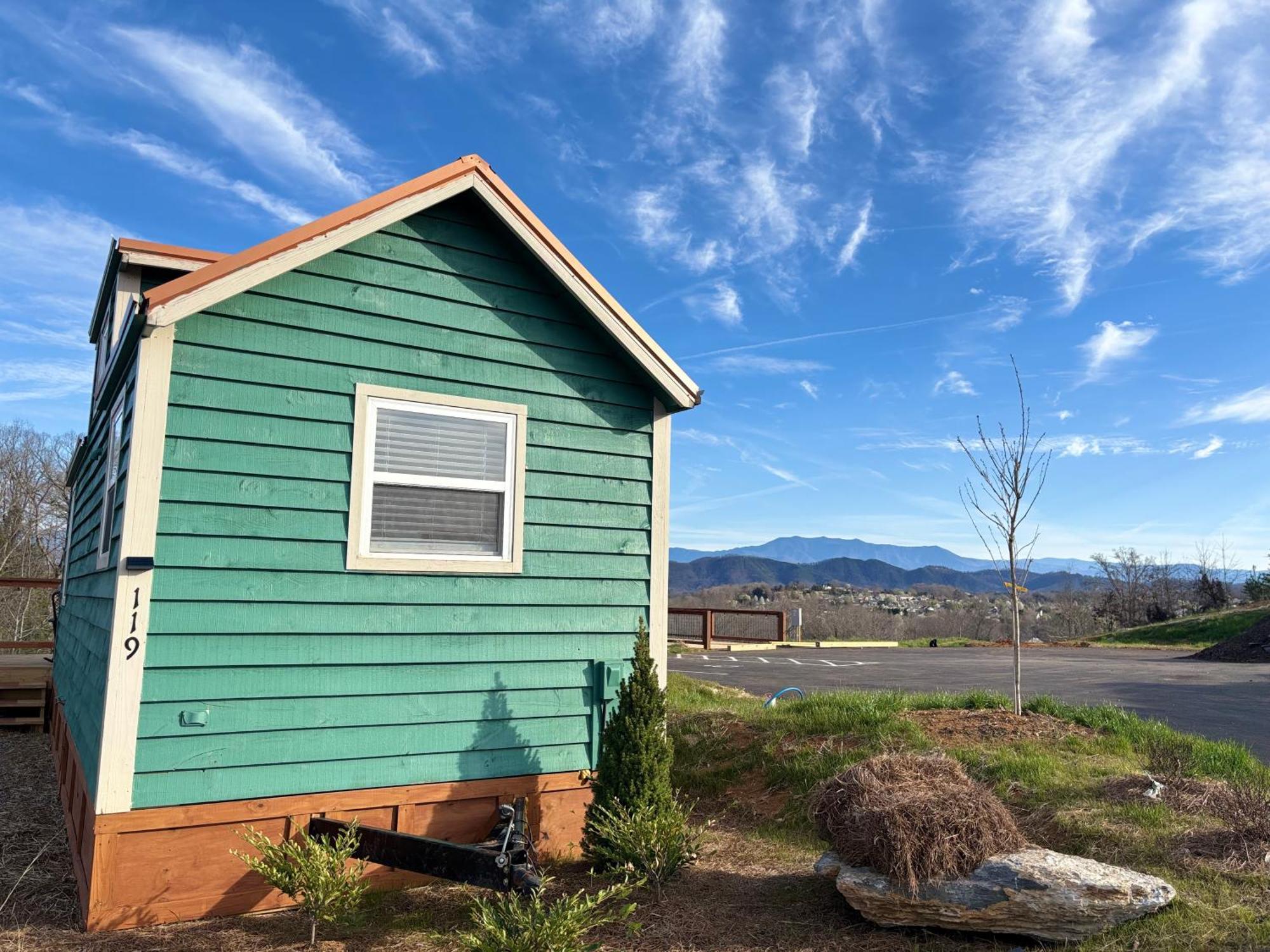 Sojourn Lodging Sevierville Bagian luar foto